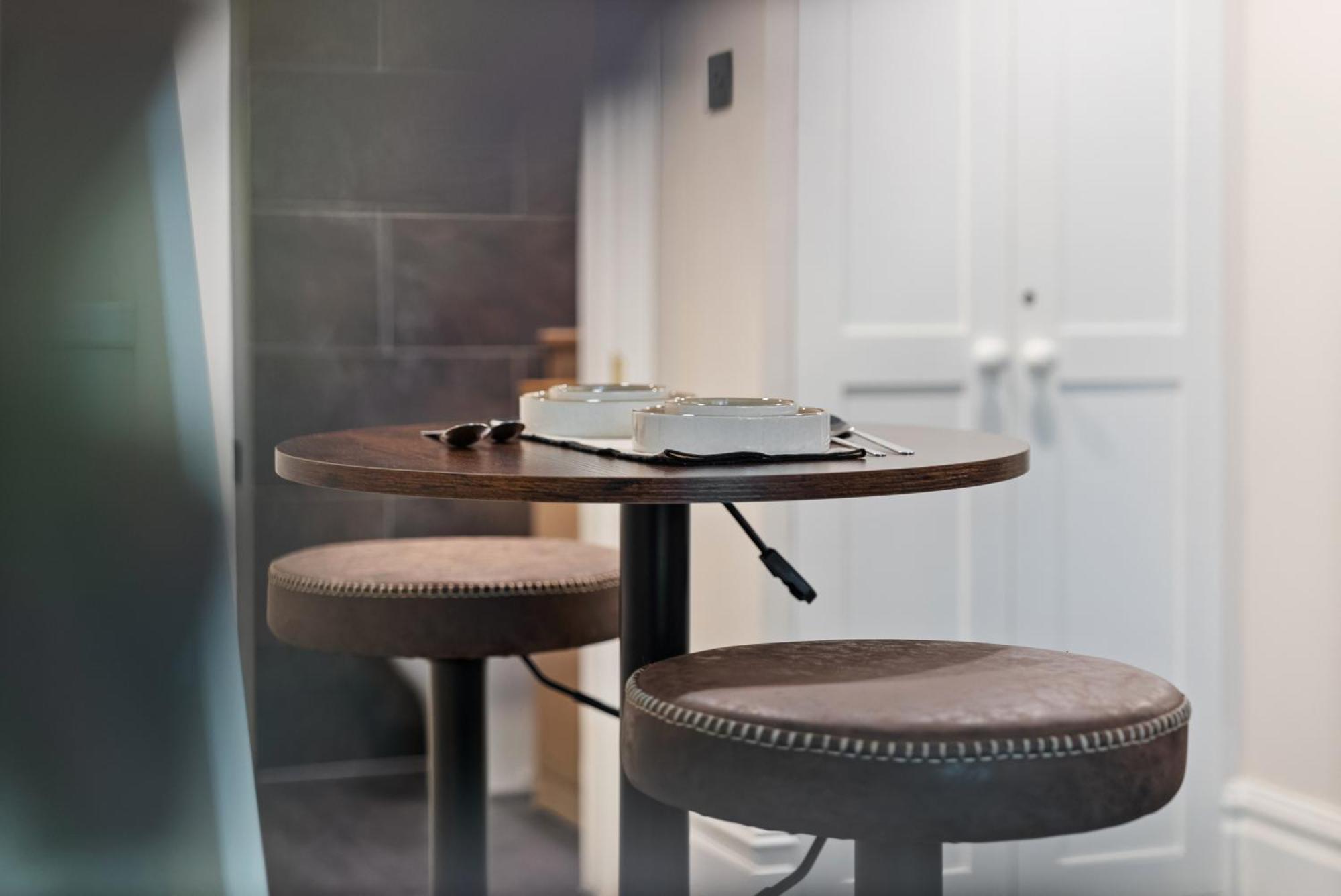 Vichy - The Hampstead Star | Prime Location Apartment Londra Exterior foto