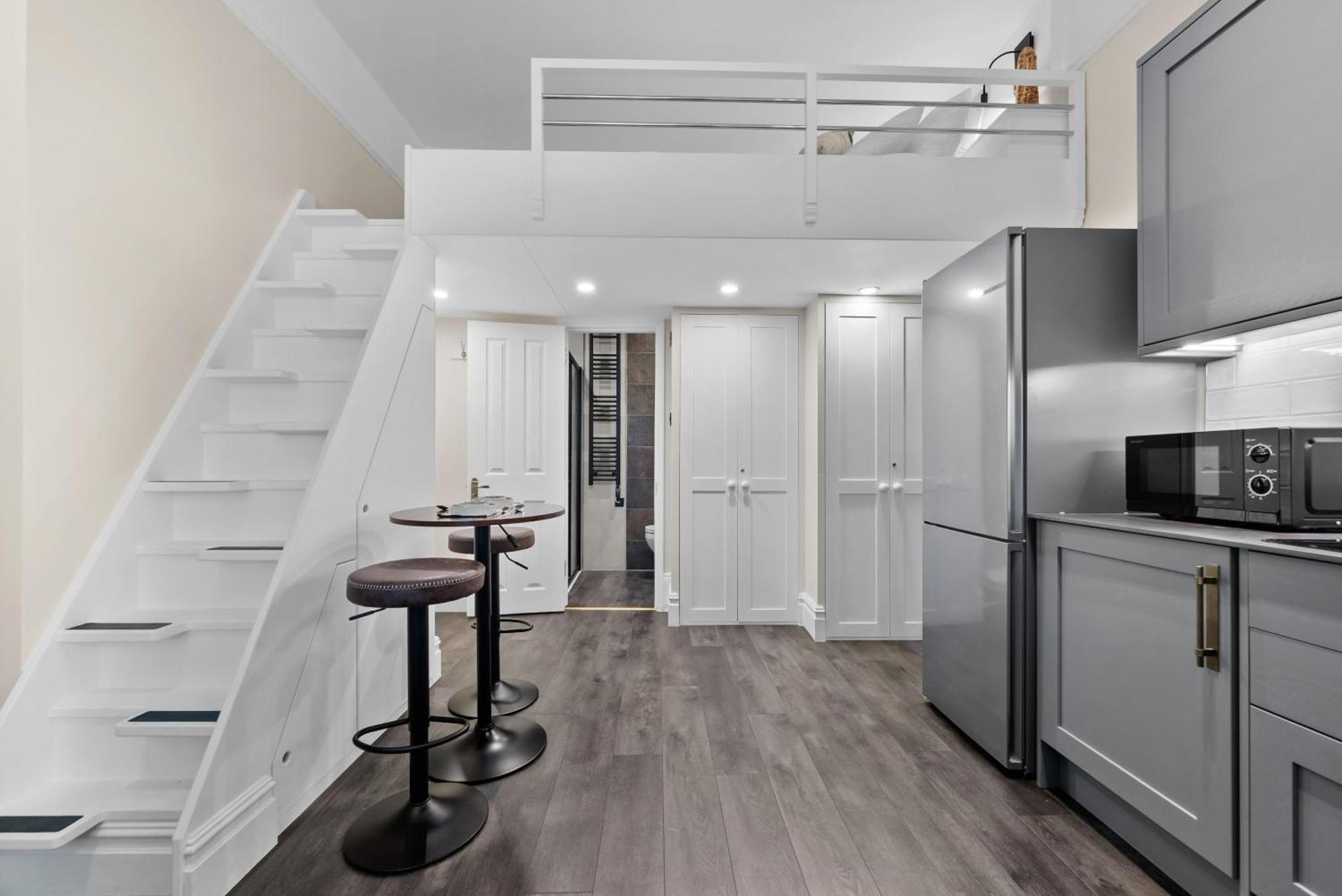 Vichy - The Hampstead Star | Prime Location Apartment Londra Exterior foto
